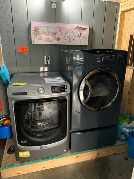 Beach Breeze 3, Pet Friendly, Walking Distance To Atlantic Ocean Free Parking Myrtle Beach Extérieur photo